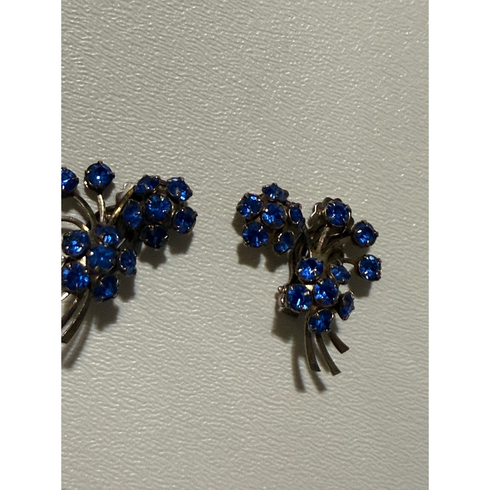 Vintage Cobalt Blue Rhinestone Floral Bouquet Clip‎ On Earrings Silver Tone